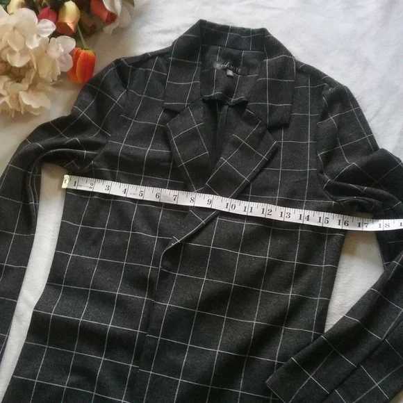 NWOT DYNAMITE Long Women's Coat/Blazer - Picture 8 of 15